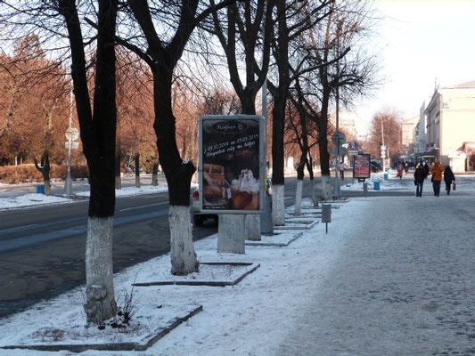 Сітілайт 1.2x1.8,  ул. Соборная (ул.Ленина), 14/23, перекрёсток с бульв. Пушкина, возле Райисполкома и площади Независимости