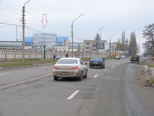 Щит 6x3,  ул. Московская, перекрёсток с ул. Л.Украинки, возле офисного центра «Каскад», район Оптового продуктового рынка, поворот к Строительному рынку